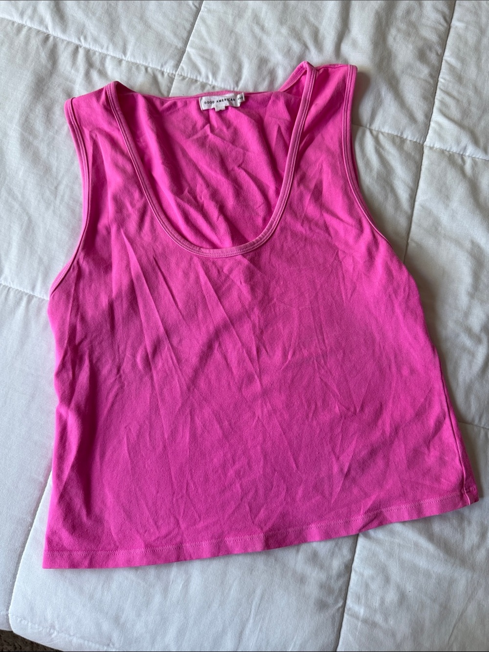 Good American Scoop Neck Tank Top - Hot Pink